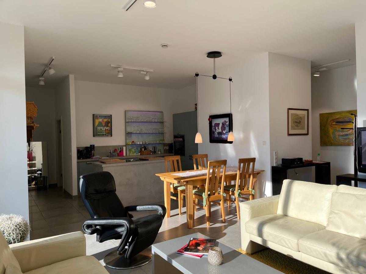 Sonnige Wohnung Im Herzen Von Buehl المظهر الخارجي الصورة